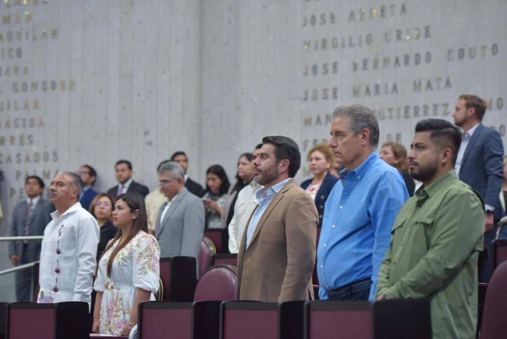 Diputados de Morena buscan reelegirse rumbo a elecciones de 2027 pese a críticas por falta de resultados.
