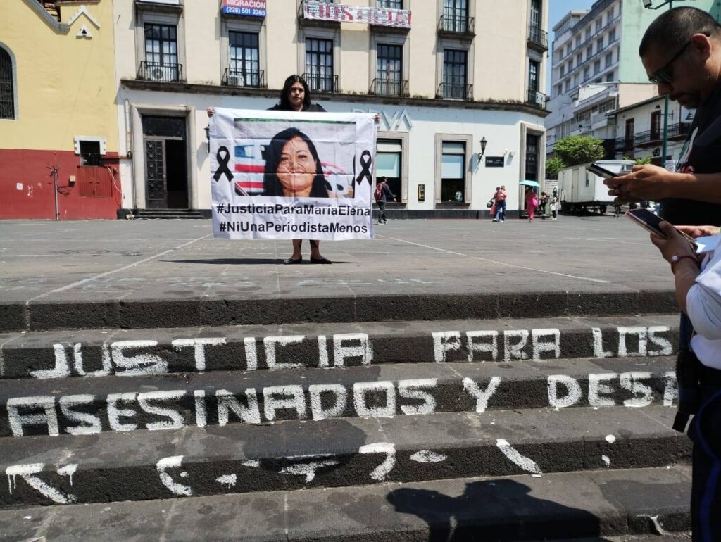 Fernanda Ferral, hija de la periodista María Elena Ferral, en contexto de medidas cautelares en Veracruz.