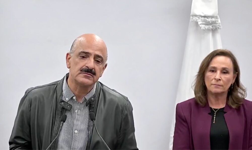 Interior de oficina del Registro Público en Veracruz, símbolo del poder notarial