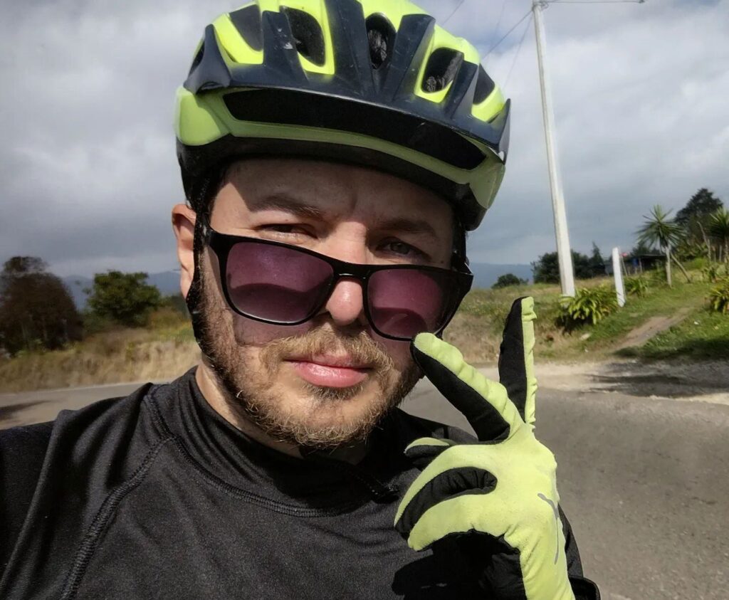 Rocío Nahle durante conferencia sobre accidente en carretera Xalapa–Coatepec