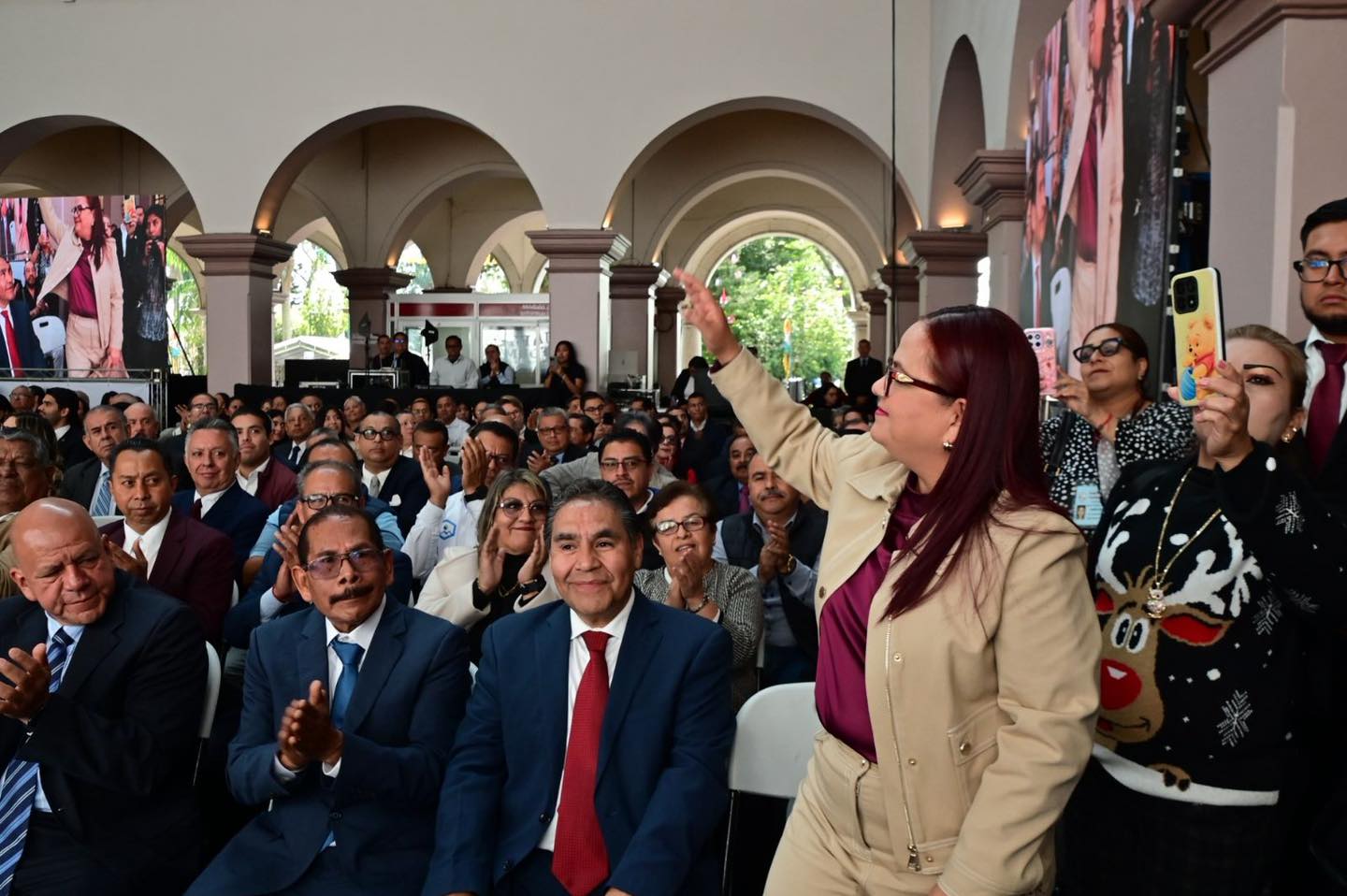 Daniela Griego en diálogo político con Movimiento Ciudadano en Xalapa