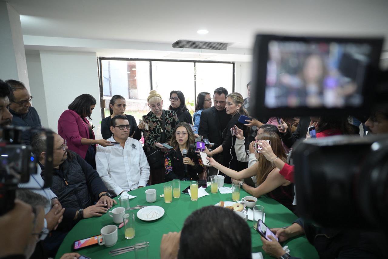 Pronunciamientos oficiales por agresión verbal a periodista Anabel Vela en Veracruz