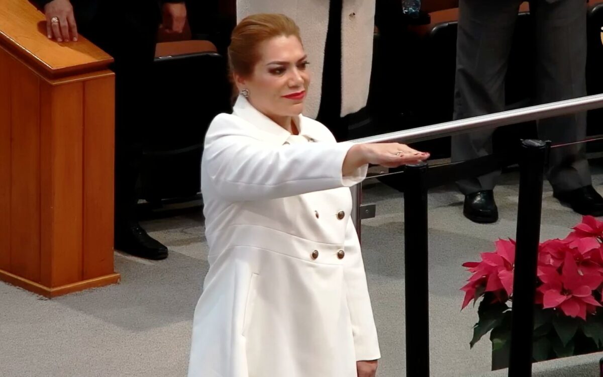Lisbeth Jiménez toma protesta como nueva fiscal general de Veracruz