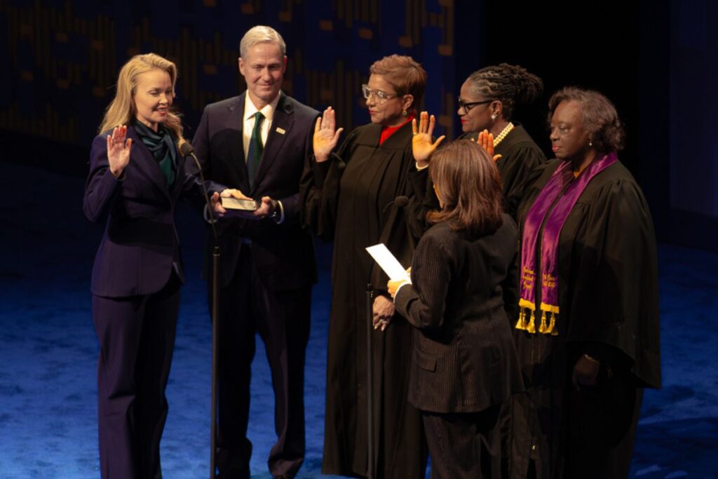 Helena Moreno durante su toma de protesta como alcaldesa de Nueva Orleans, 2026
