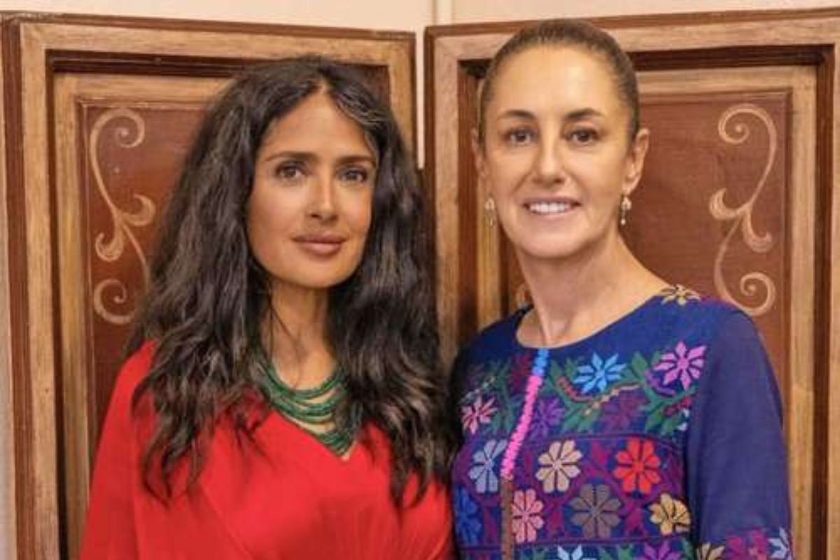 Salma Hayek en anuncio de incentivos al cine mexicano del Gobierno federal