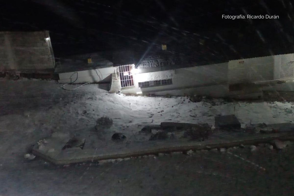 Aguanieve en la cima del Cofre de Perote durante la cuarta nevada de la temporada 2026.