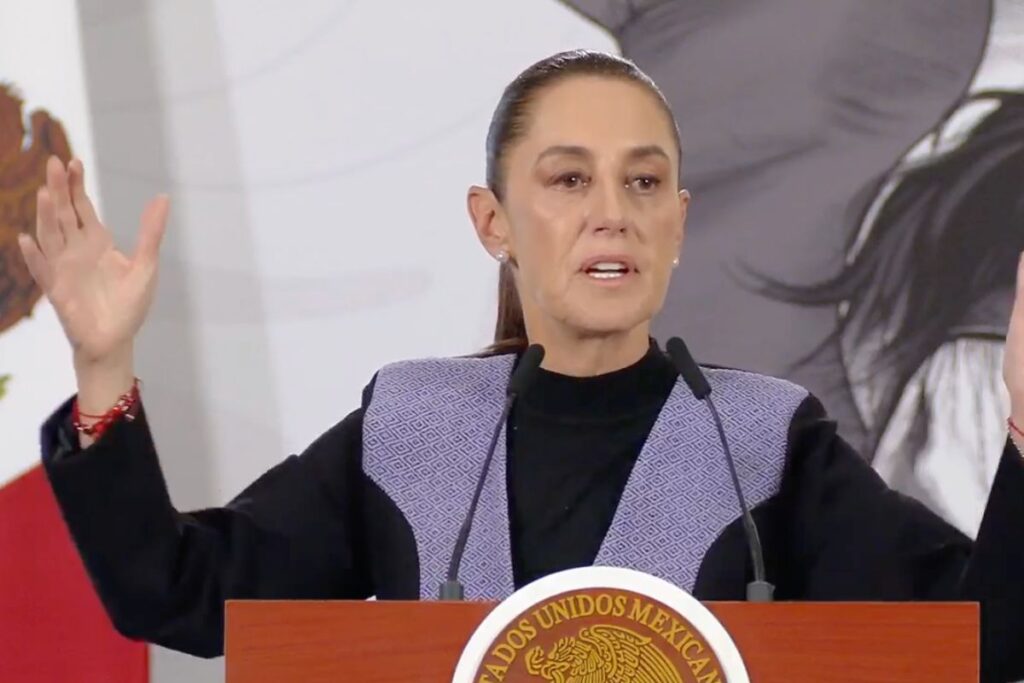 Mancha de hidrocarburo en el Golfo de México bajo investigación oficial.