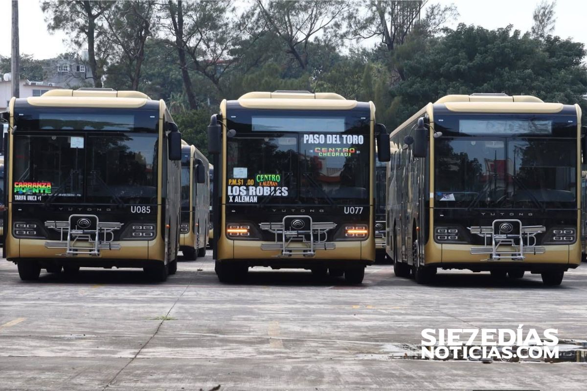 Autobuses del sistema Ulúa en Veracruz, investigados por falta de registro de compra en documentos oficiales.
