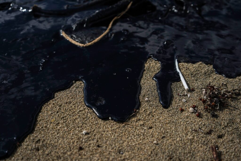 chapopote en playa de Sontecomapan Veracruz.
