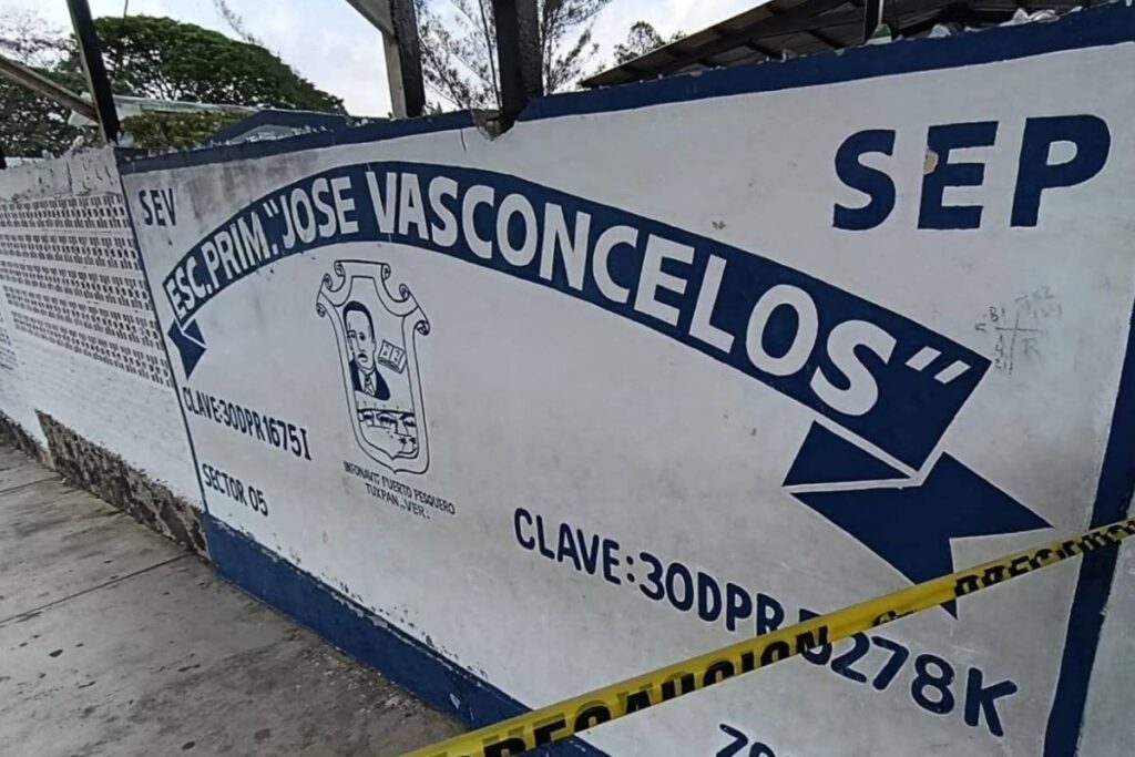 Operativo tras ataque armado en Tuxpan con un hombre muerto y menores heridos frente a escuelas