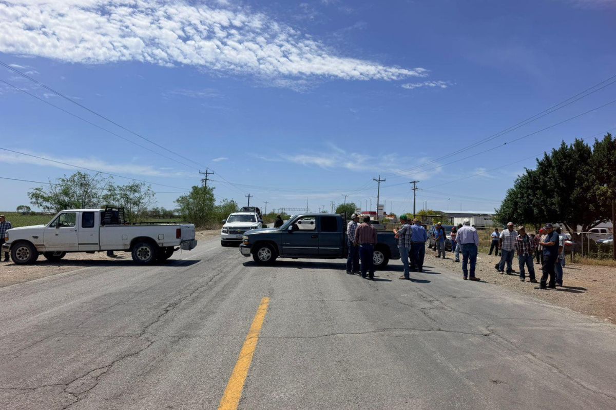 Camión de carga en carretera de Veracruz con riesgo de robos violentos según ANTAC