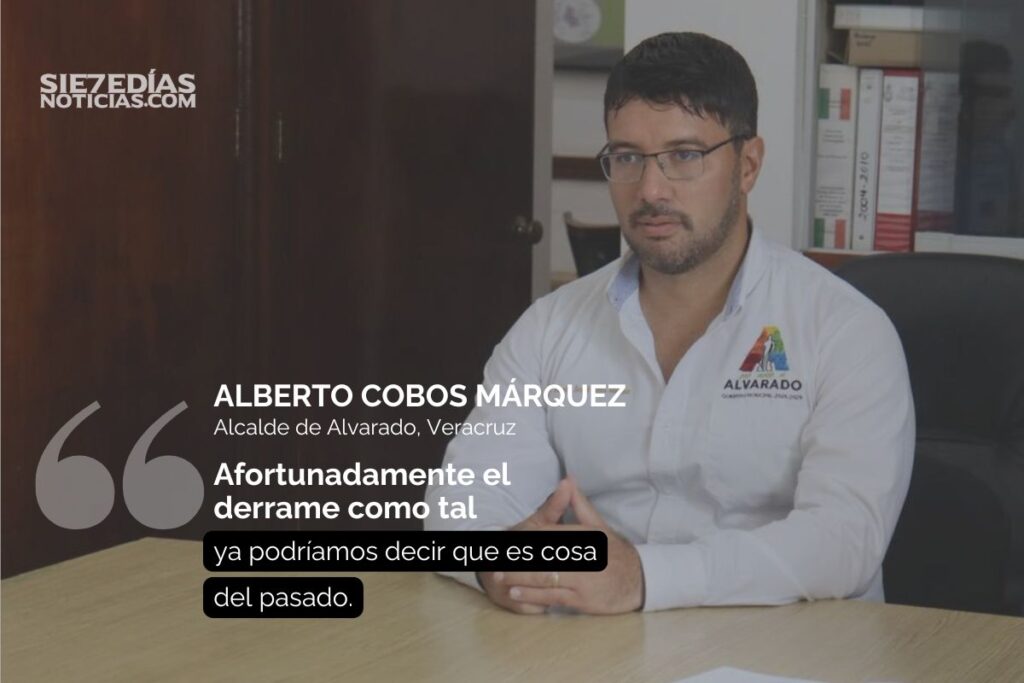 Playas de Veracruz con presencia de chapopote tras derrame de Pemex en el Golfo de México.