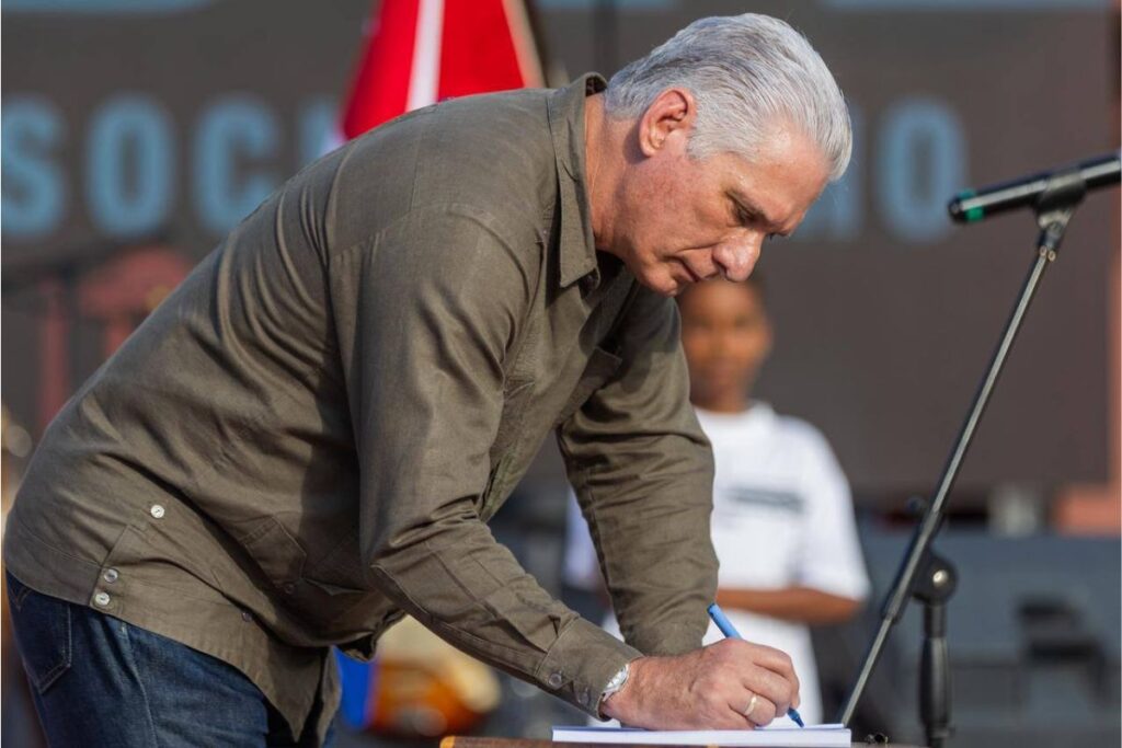 Miguel Díaz-Canel probabilidad dejar poder 2026 mercado predicciones Cuba