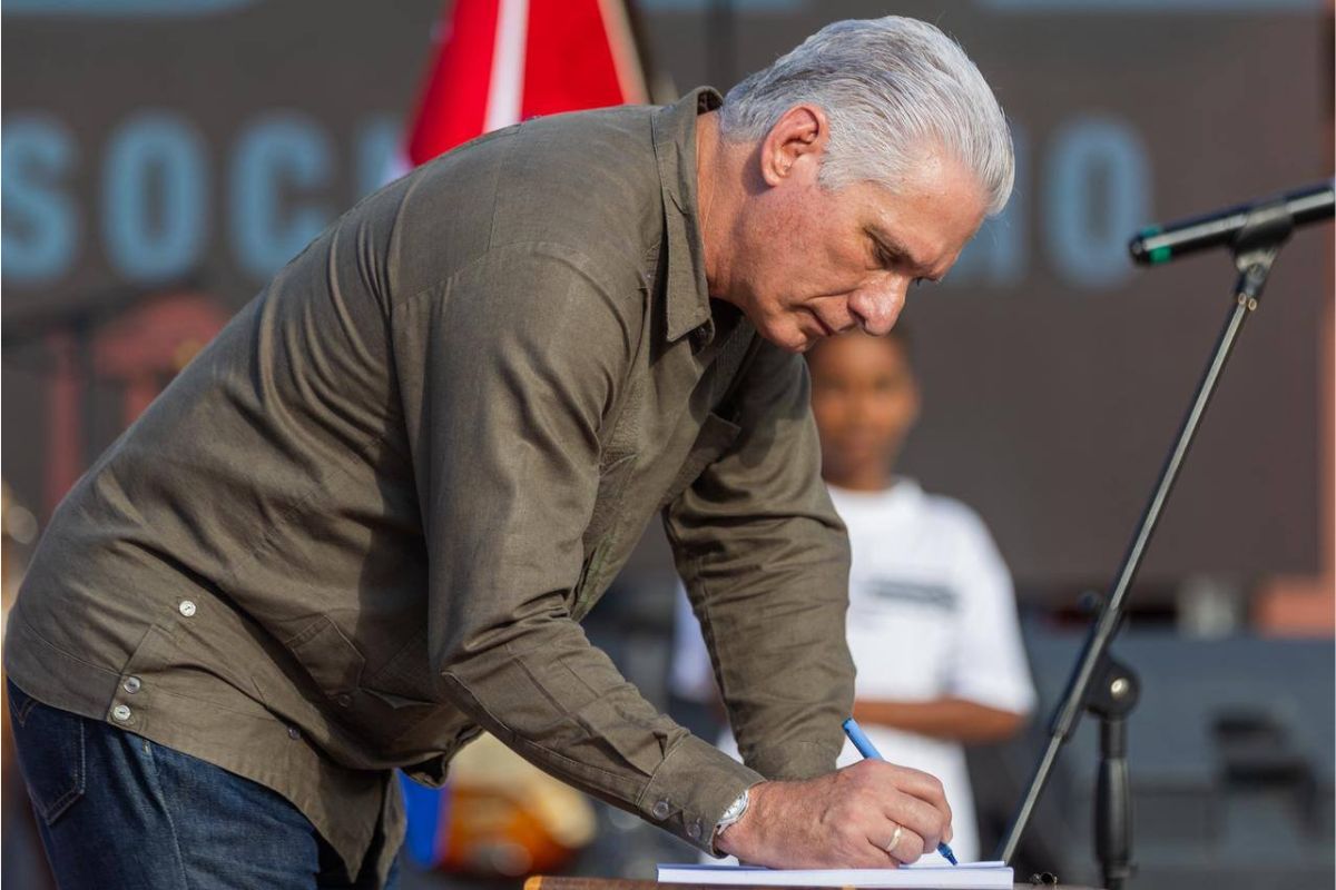 Miguel Díaz-Canel probabilidad dejar poder 2026 mercado predicciones Cuba
