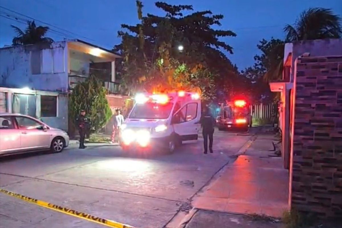 Apoyo a familia por incendio en Veracruz en Tarimoya tras muerte de menor