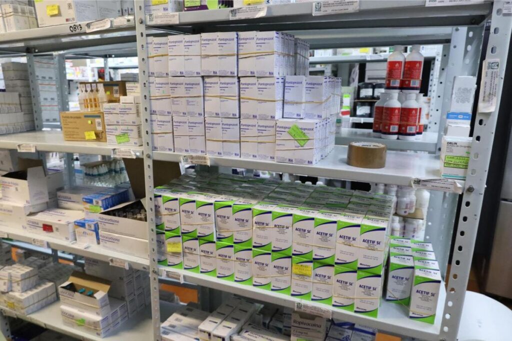 Pacientes denuncian desabasto de medicamentos en Veracruz y crisis en el CECAN.
