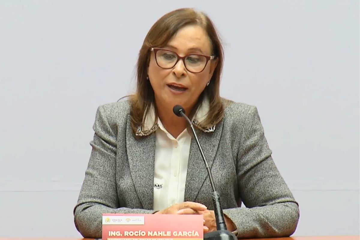 Rocío Nahle durante conferencia donde habló sobre la CEAPP y los casos recientes de periodistas en Veracruz