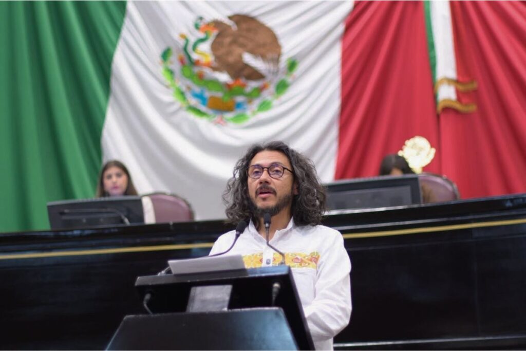 Diputados del Congreso de Veracruz señalados por presuntos casos de nepotismo y contratación de familiares en la Legislatura local.