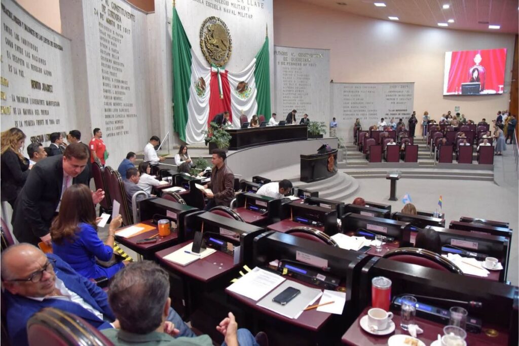 Sesión del Congreso de Veracruz donde se aprobó la reforma a la revocación de mandato.