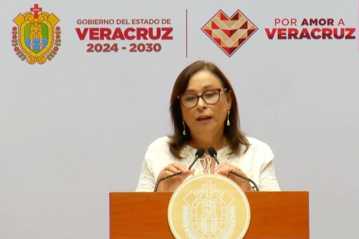Rocío Nahle durante su conferencia de prensa en la que rechazó que exista persecución política contra alcaldes de Movimiento Ciudadano.