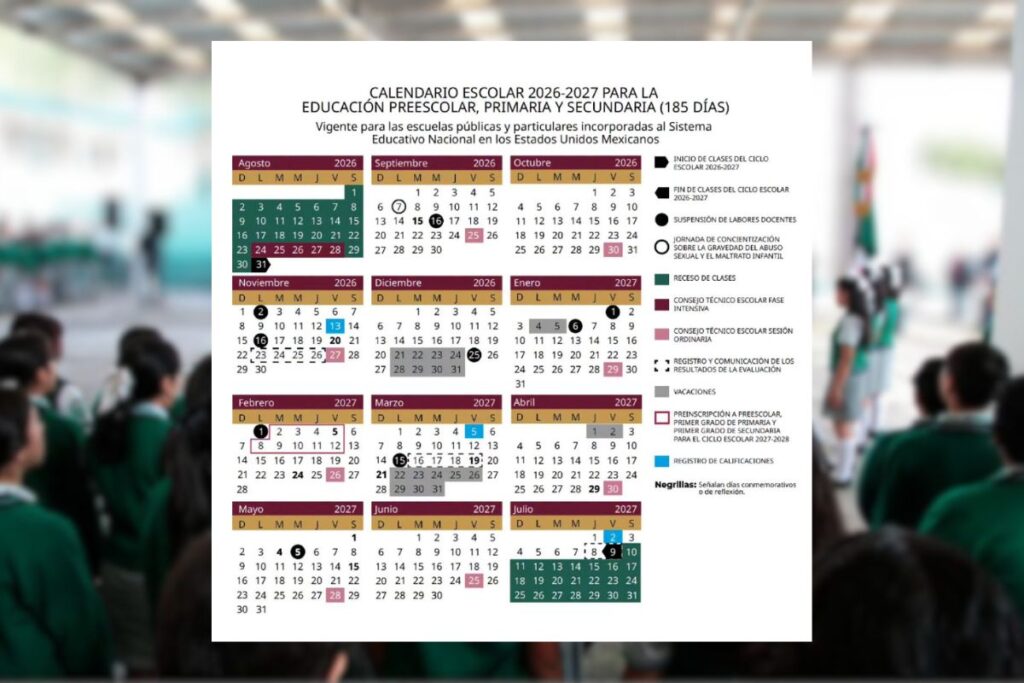 Estudiantes en un salón de clases durante actividades escolares en Veracruz, en un contexto de rezago educativo y bajo aprovechamiento académico.