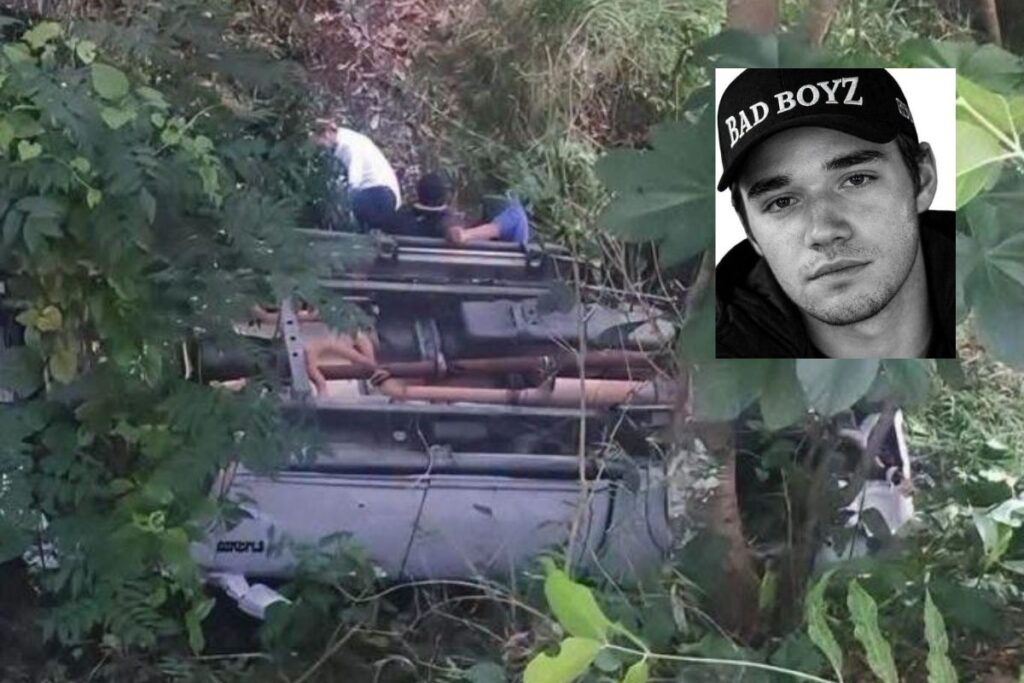 Personal de emergencia y autoridades realizan diligencias tras el accidente en la carretera Tlaltetela-Coatepec donde murió Alberto Urcino Méndez Quezada.
