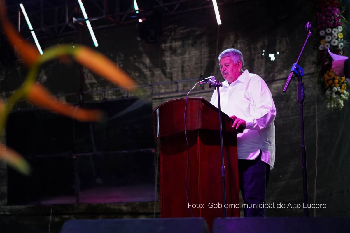 Rocío Nahle responde a denuncia contra el alcalde de Alto Lucero, Roque Castillo Castillo.