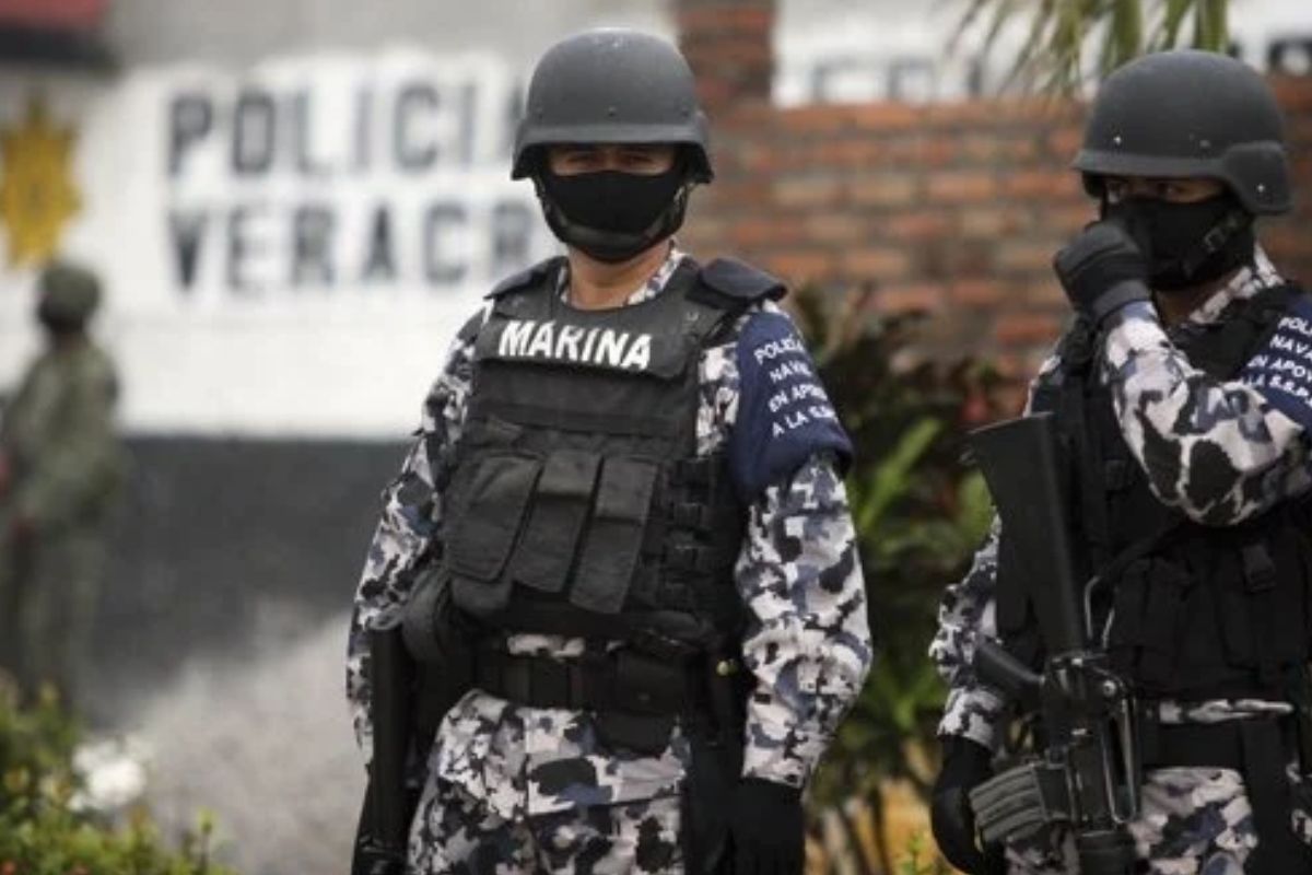 Comunicado oficial de la Secretaría de Marina sobre detención de personal naval en Veracruz.
