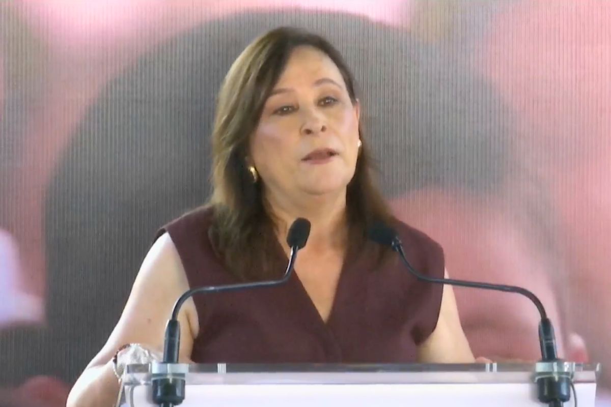 Rocío Nahle durante el arranque del ciclo escolar 2026-2027 en Medellín de Bravo, Veracruz.