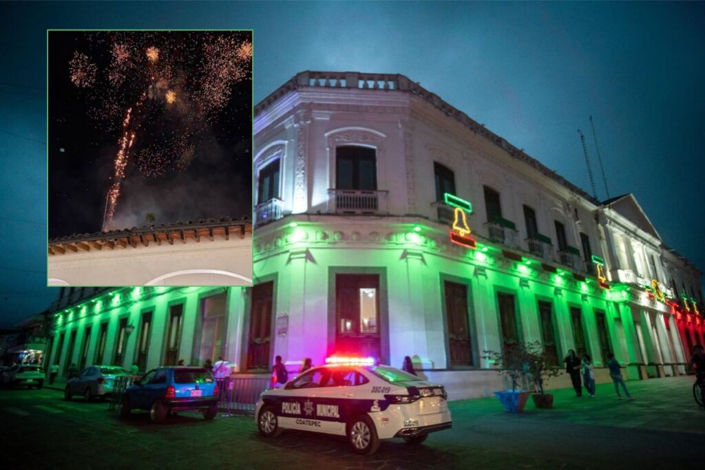 Fuegos artificiales durante la ceremonia del Grito de Independencia en Coatepec, Veracruz.