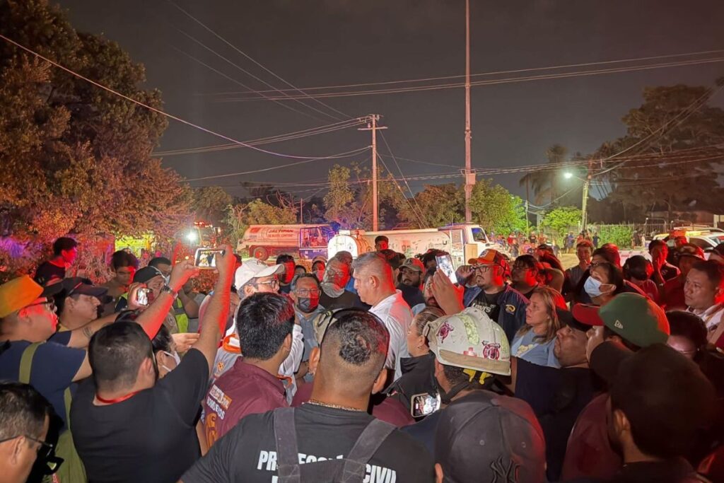 La evacuación preventiva en comunidades de Jáltipan, Veracruz.