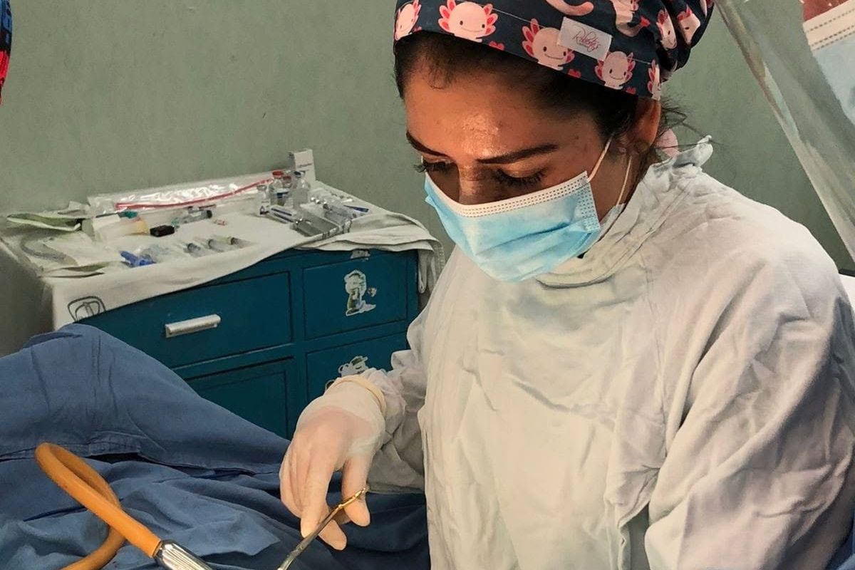 La doctora Cristina Ramos Argüello, especialista en cirugía general