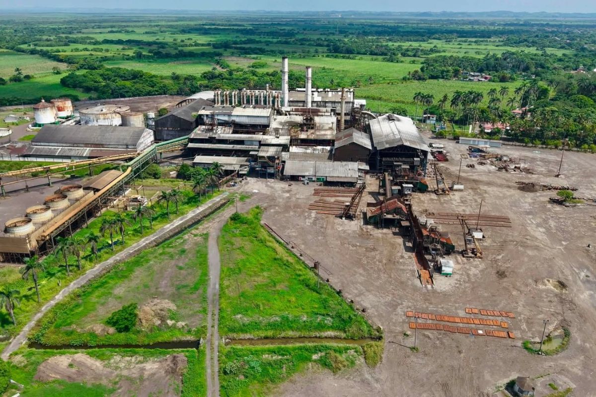 Instalaciones del Ingenio San Pedro, en Lerdo de Tejada, Veracruz.