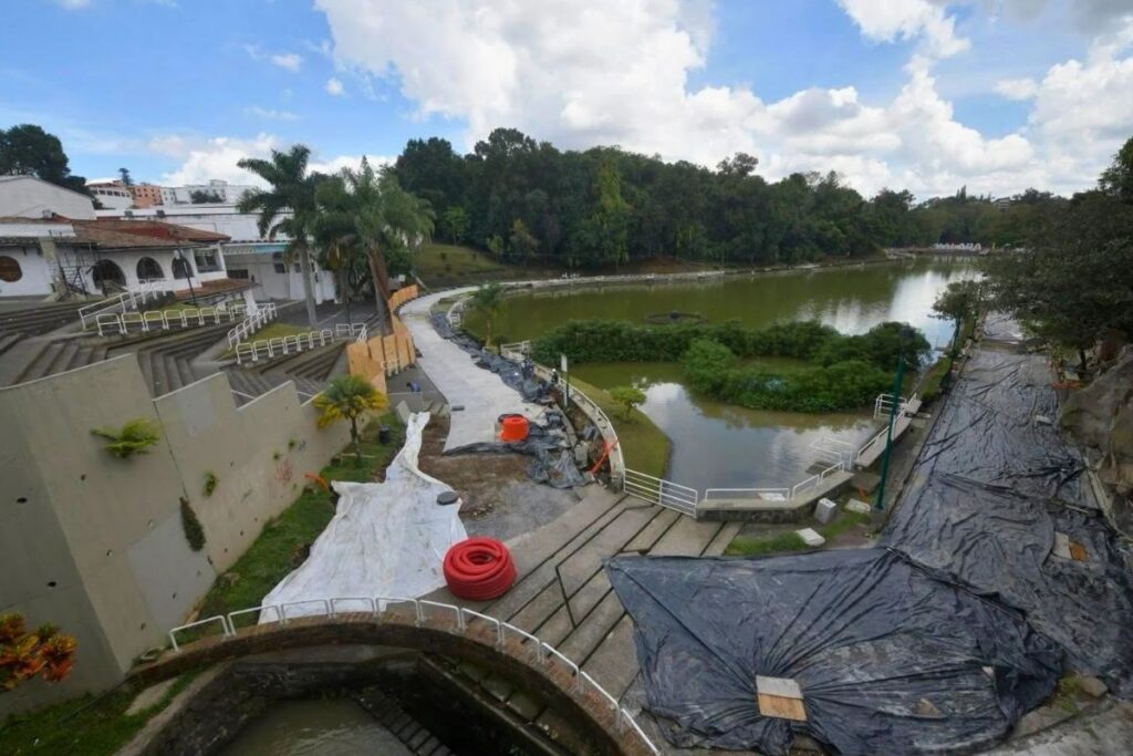 La obra de Los Lagos, en Xalapa.