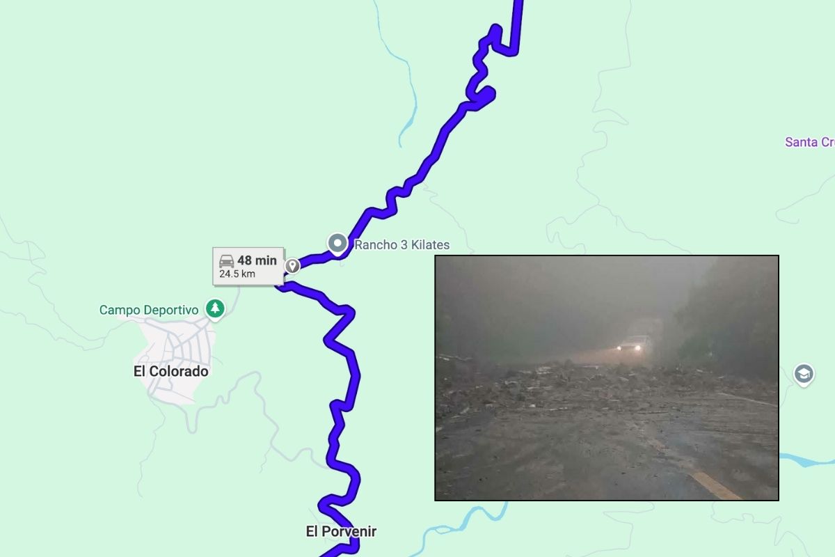 Derrumbe de tierra sobre la carretera Misantla-Tenochtitlán, en Cerro Verde, Veracruz